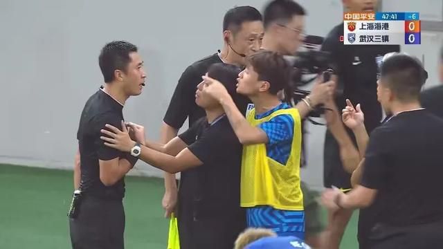 CCTV6 VIP影院 搜索 电影 星闻 独家 更多 专题 图片 视频 滚动 首页 新闻 大片 影库 CCTV6 VIP影院 客户端 电影网>新闻>原创深度策划 当电影角色开始谈心：我们为何对话疗又爱又恨？