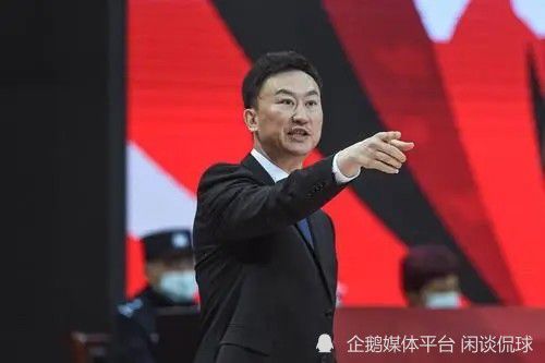 A：电影共享美好生活的意思就是每一个人的人生只有一次，但是电影里的角色、电影的剧情、电影的主题都有无数个。