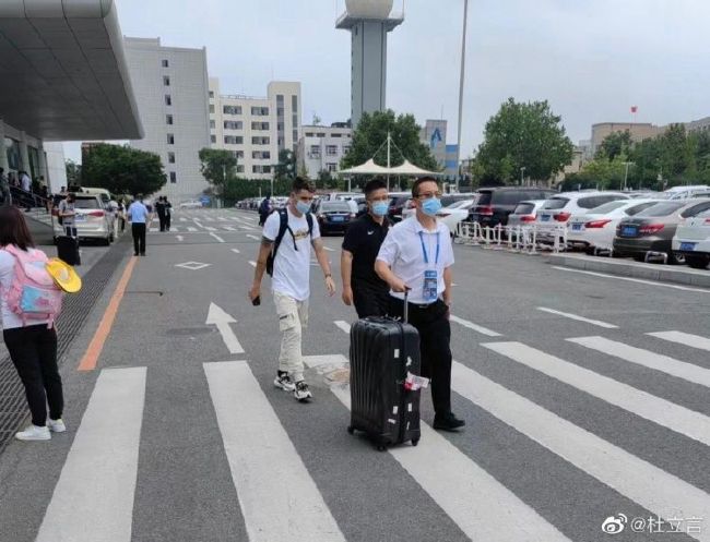 琼瑶在社交媒体发布遗书和《当雪花飘落》告别视频，她写道：“我要说的话，都录在我《当雪花飘落》的视频里了。