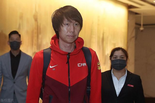 该片是中国第一部以“街头骗子”为主角的另类喜剧，改编自神秘作家不K拉创作的同名网络小说。